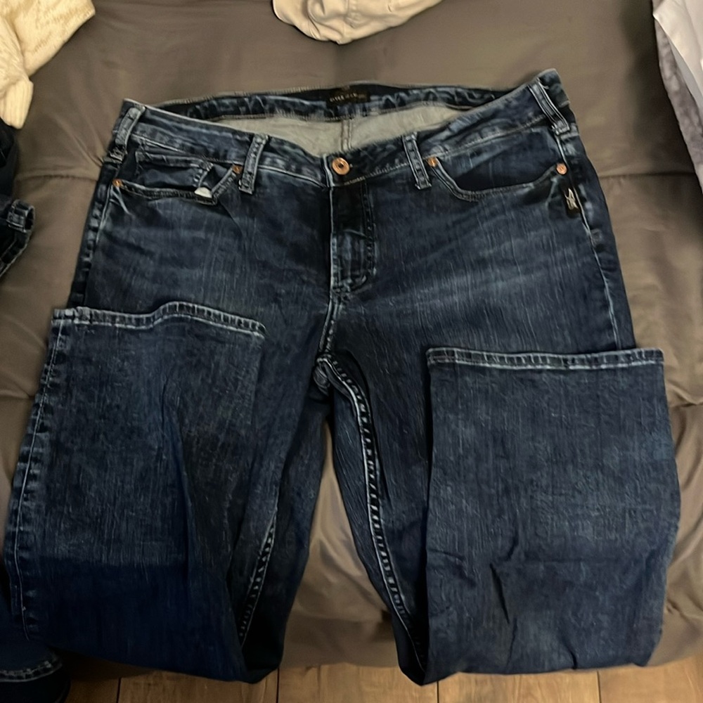 Silvers capri size 20 like new